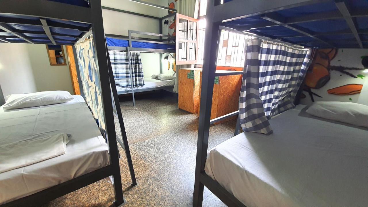 Local Hostel Manaus Exterior photo